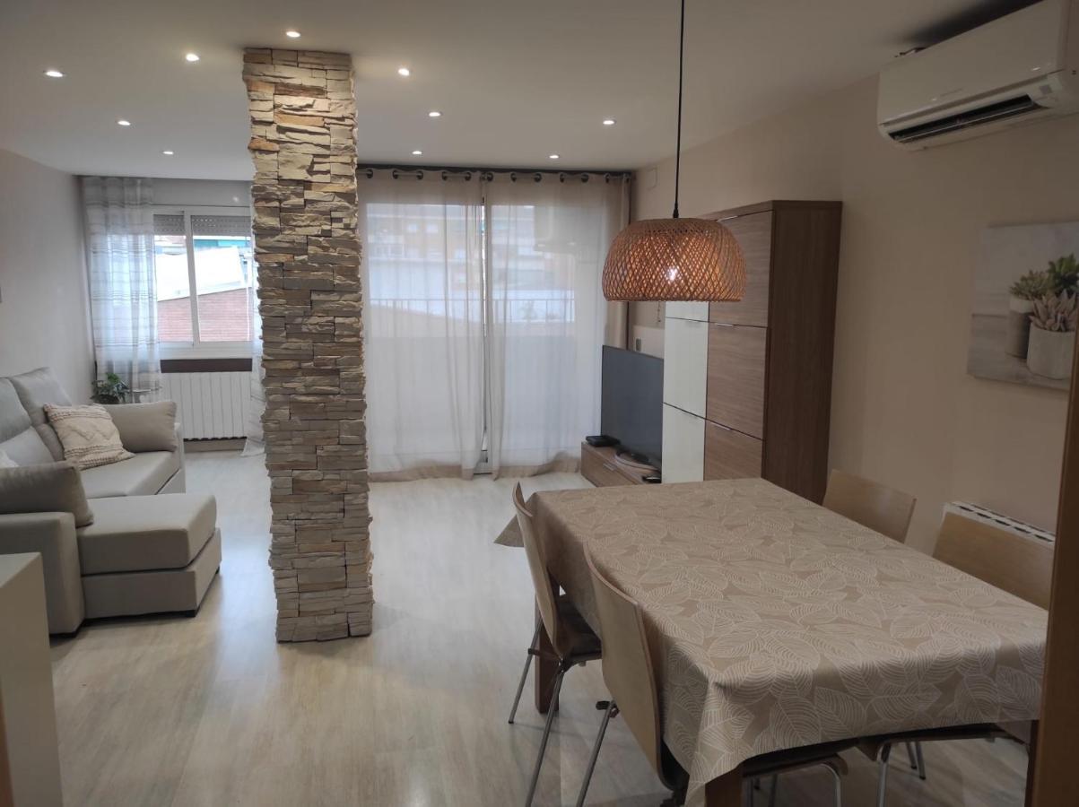 Apartamento En Viladecans Cerca Del Aeropuerto Exterior photo